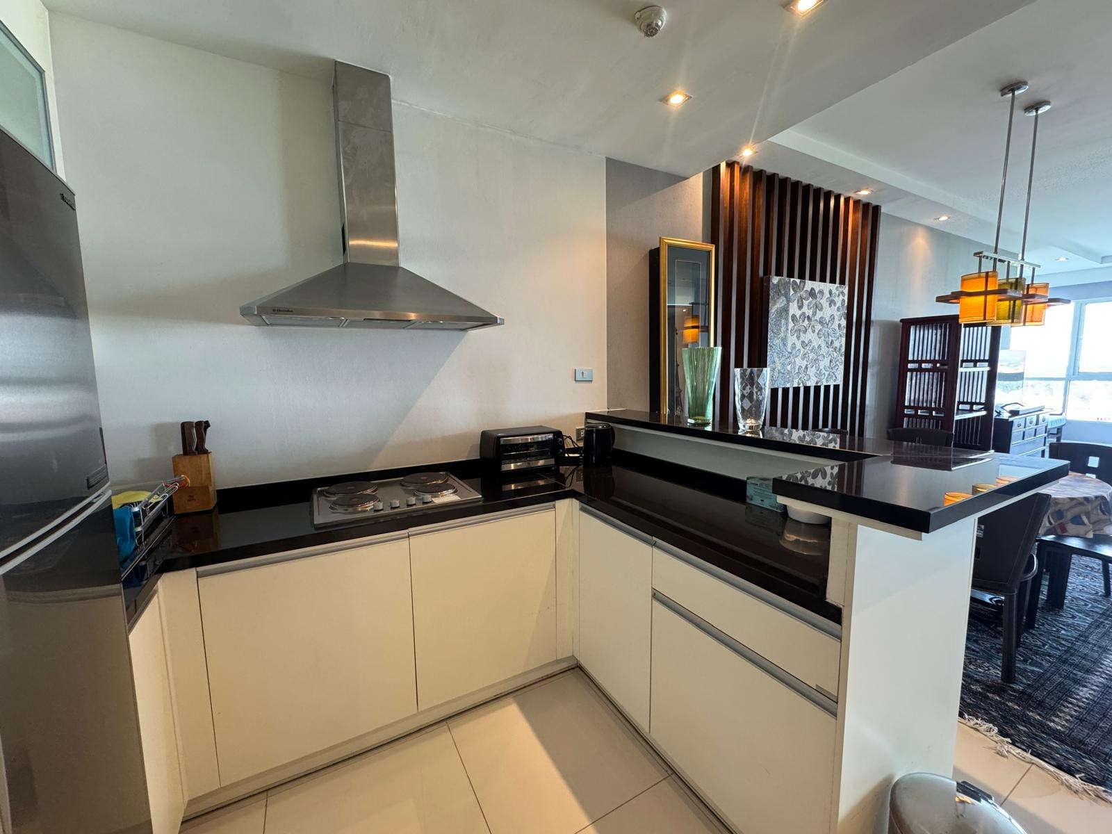 Beachfront Ocean View 1 Bed - 2 Bath Condo in Na Jomtien photo 15