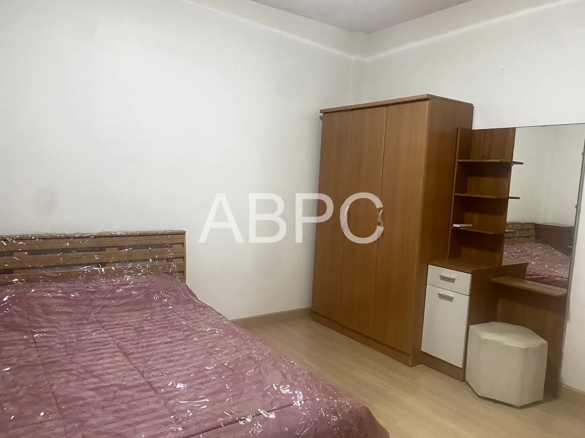 2 Bedrooms Townhouse For rent photo 5