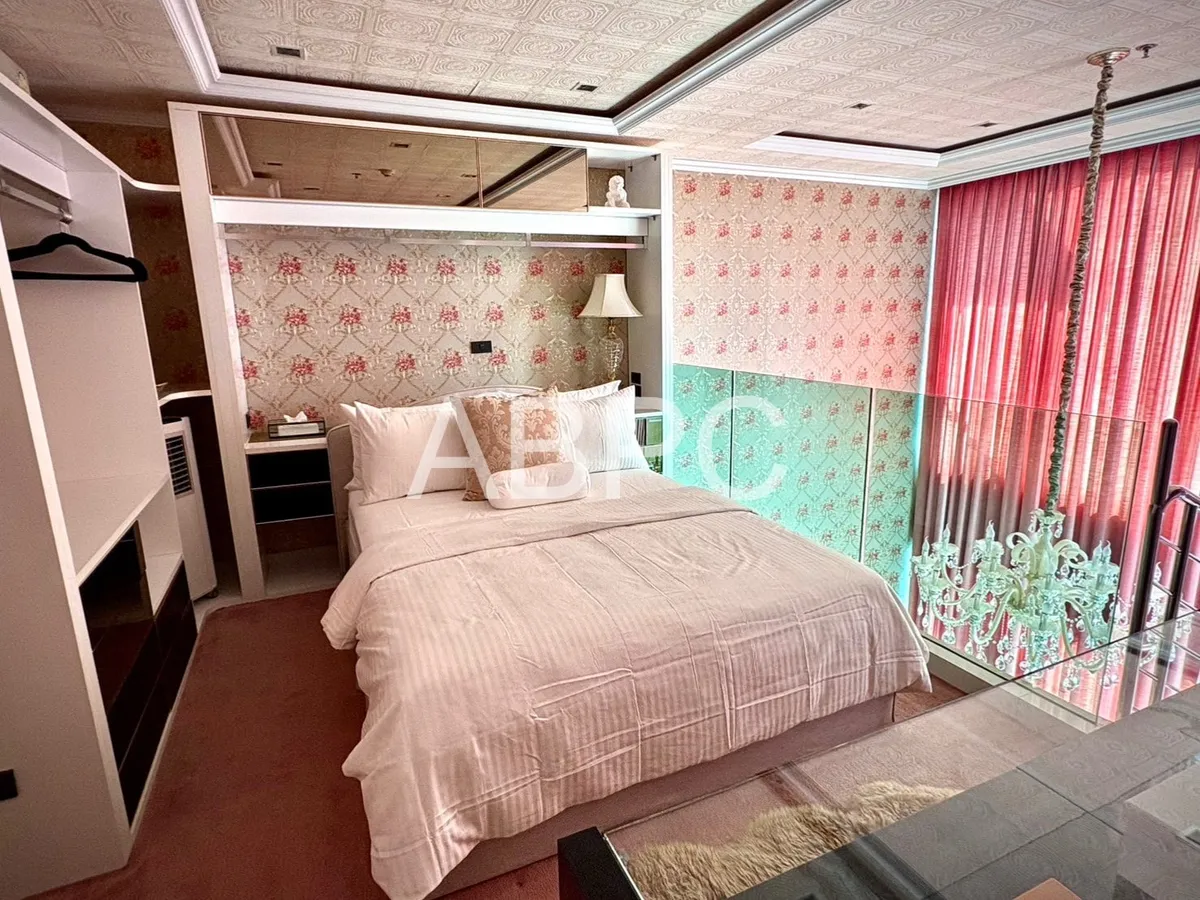 Duplex Sea View 1 Bedroom 2 Bathroom in Wongamat photo 5