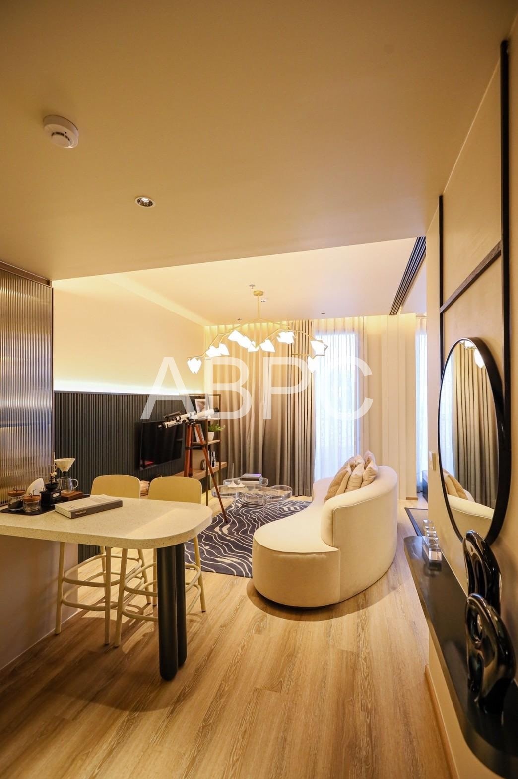 One Bedroom Condo For Sale - Arom Jomtien photo 8