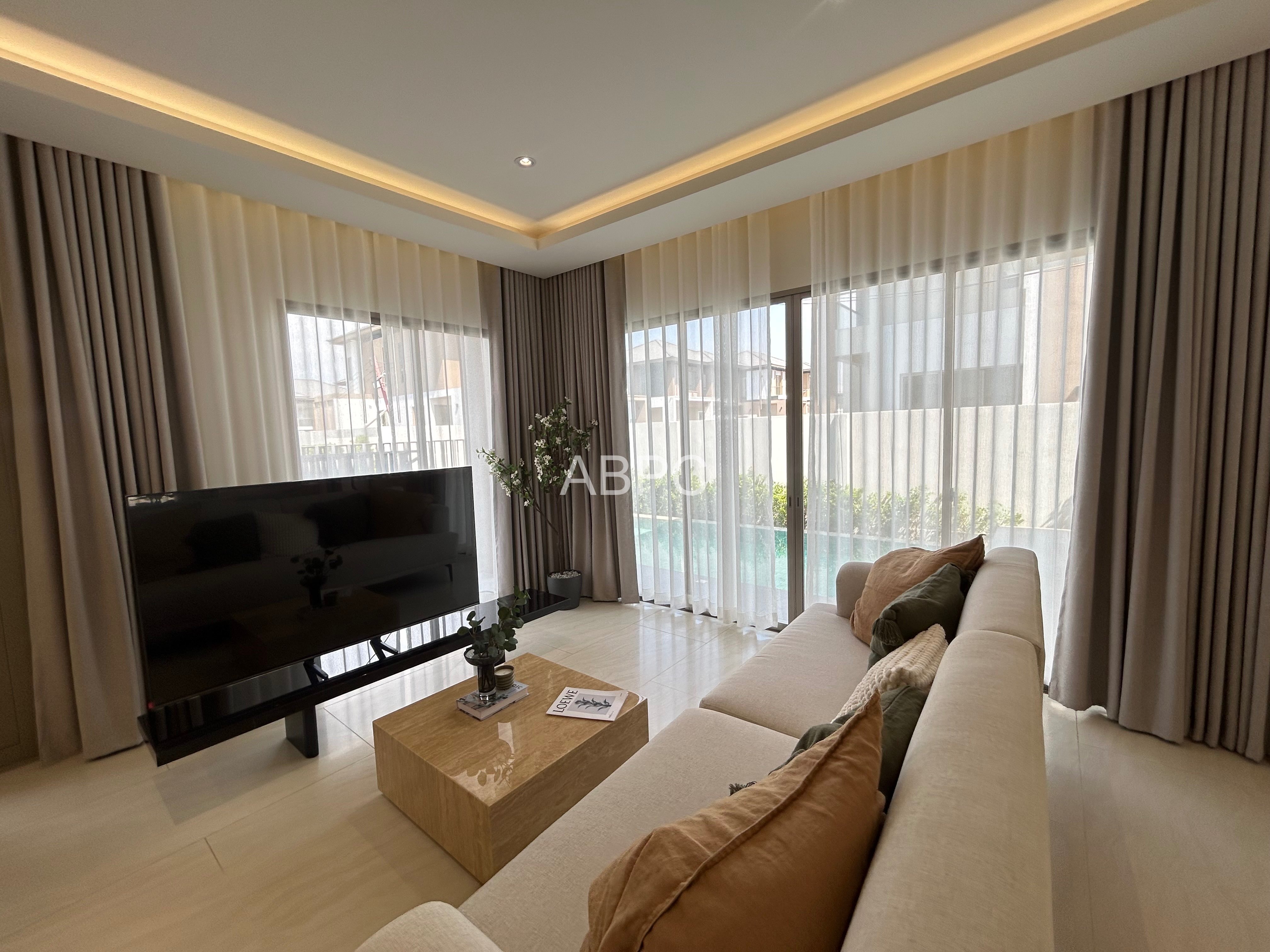 3 Bedroom 3 Bathroom House For sale photo 11