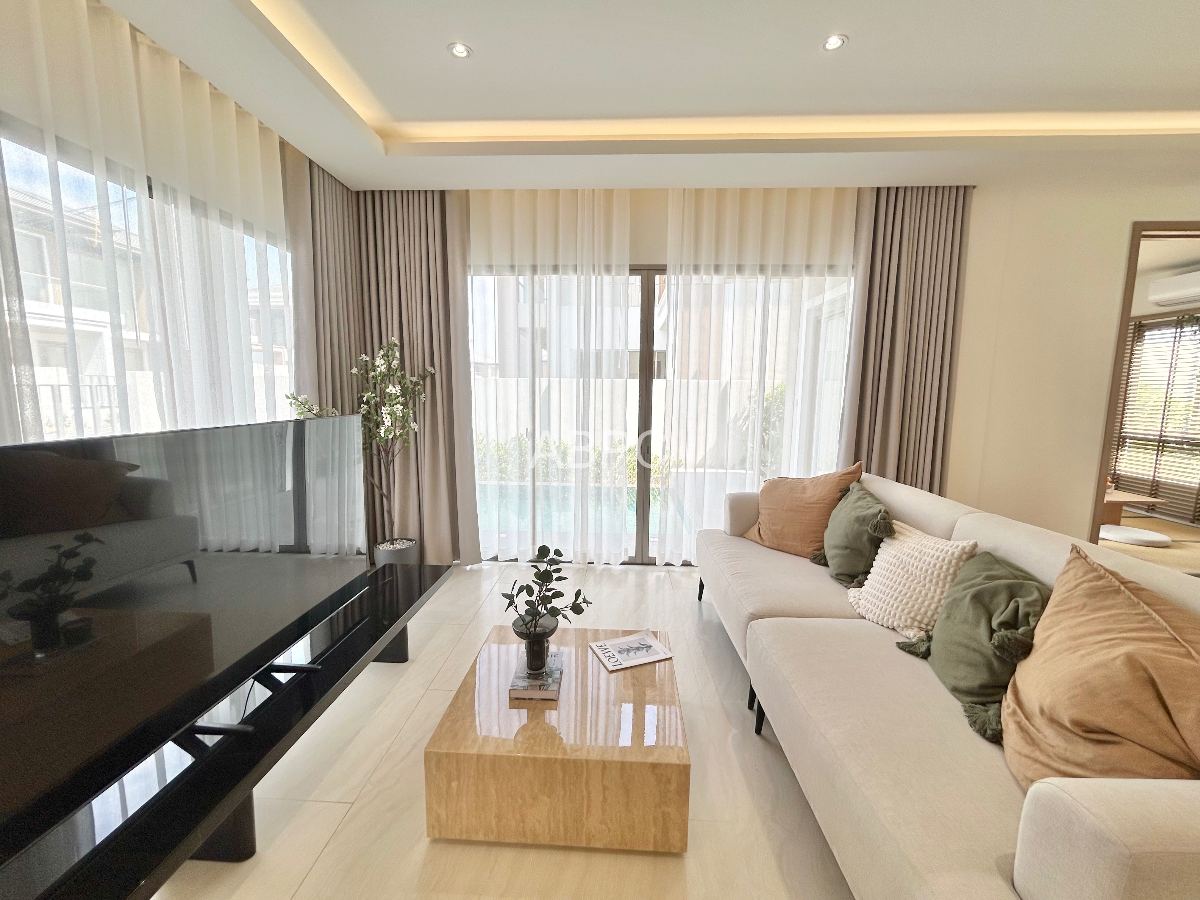 3 Bedroom 3 Bathroom House For sale photo 5