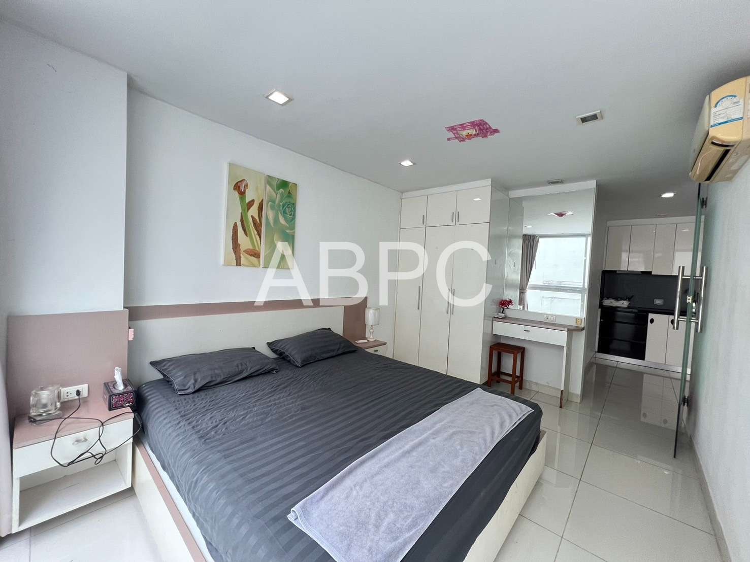 1 Bedroom 1 Bathroom in Prahtamnak photo 8