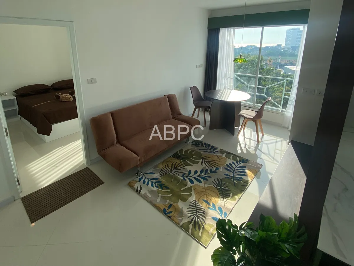 Modern 2 Bed 1 Bath City and Sea View Condo in Jomtien photo 15