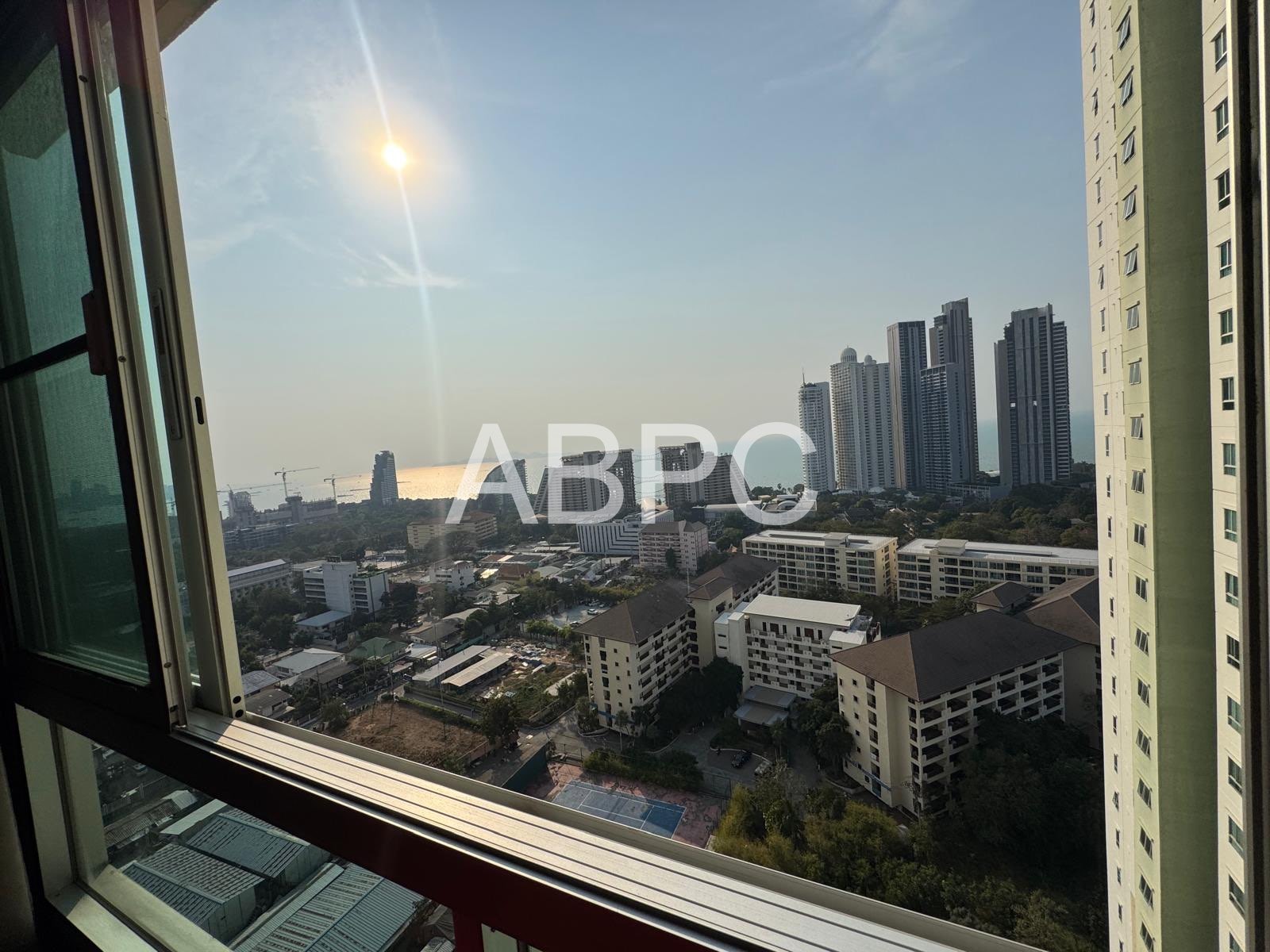 Ocean View 1 Bed - 1 Bath Condo In Wongamat
