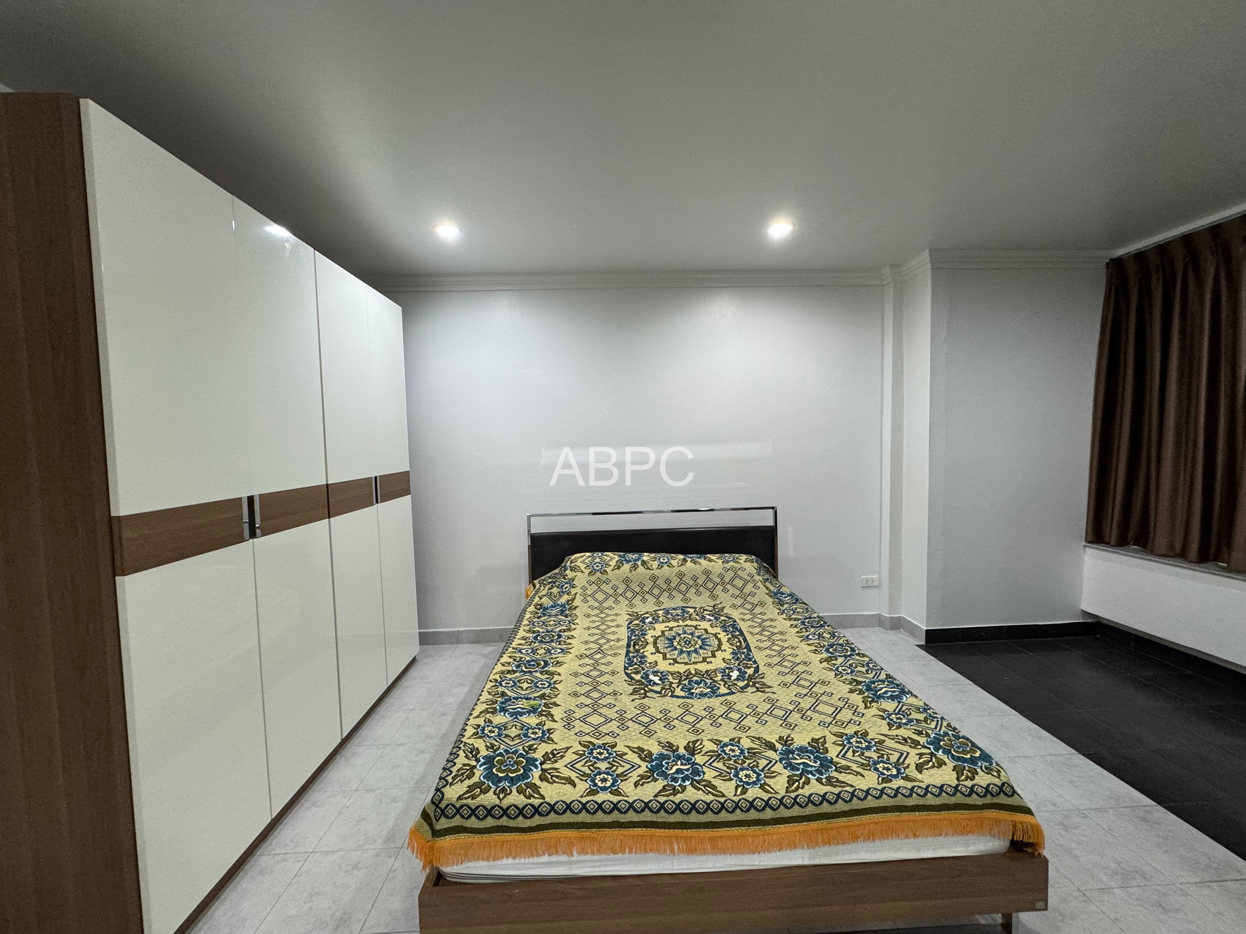 150 Meters To The Beach 4 Beds 4 Baths in Jomtien photo 4
