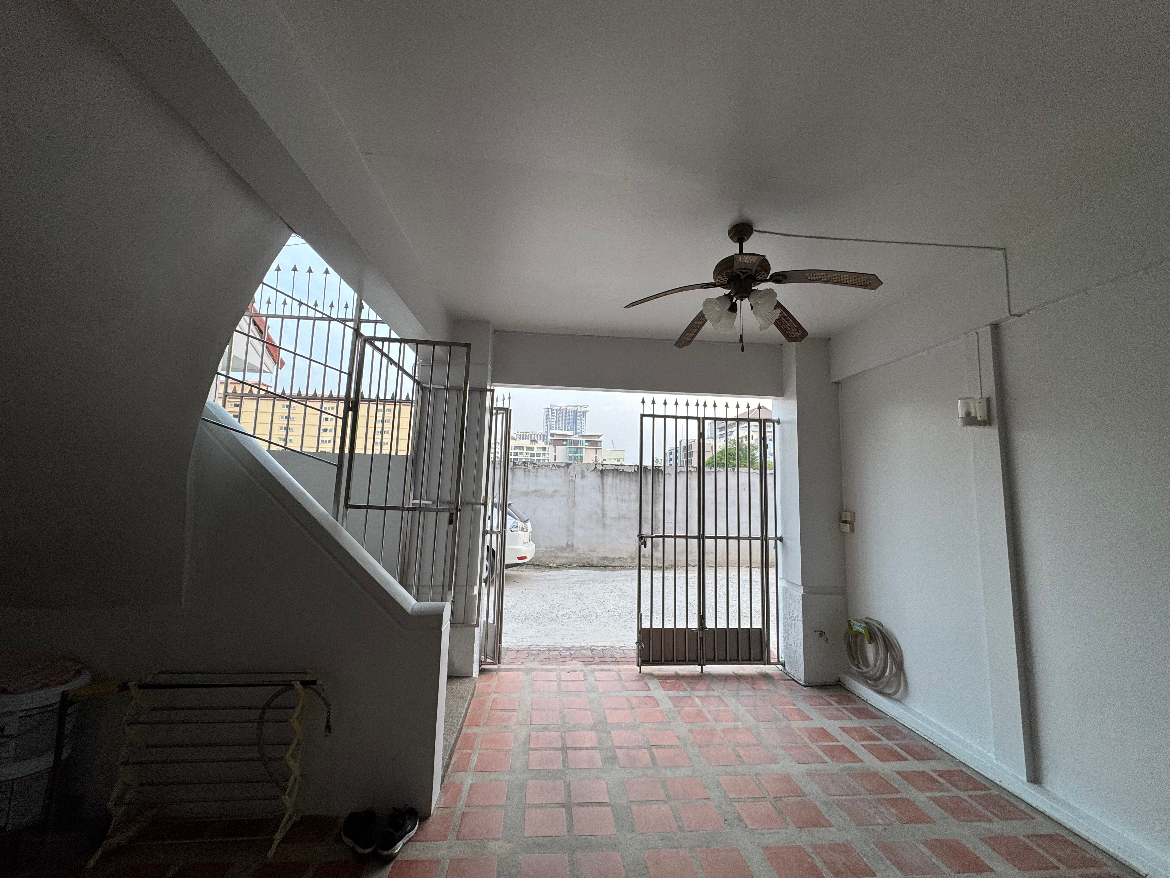 150 Meters To The Beach 4 Beds 4 Baths in Jomtien photo 15