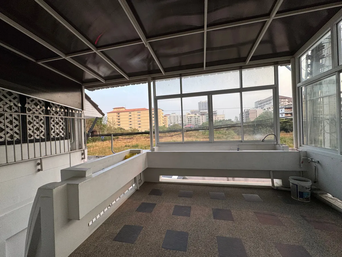 150 Meters To The Beach 4 Beds 4 Baths in Jomtien photo 26