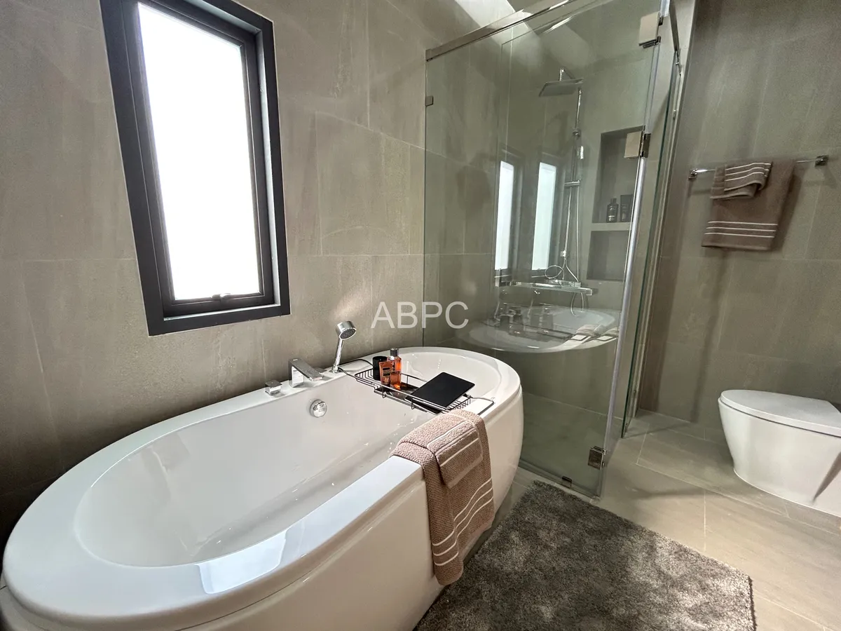 Luxury House For Sale in South Pattaya photo 12