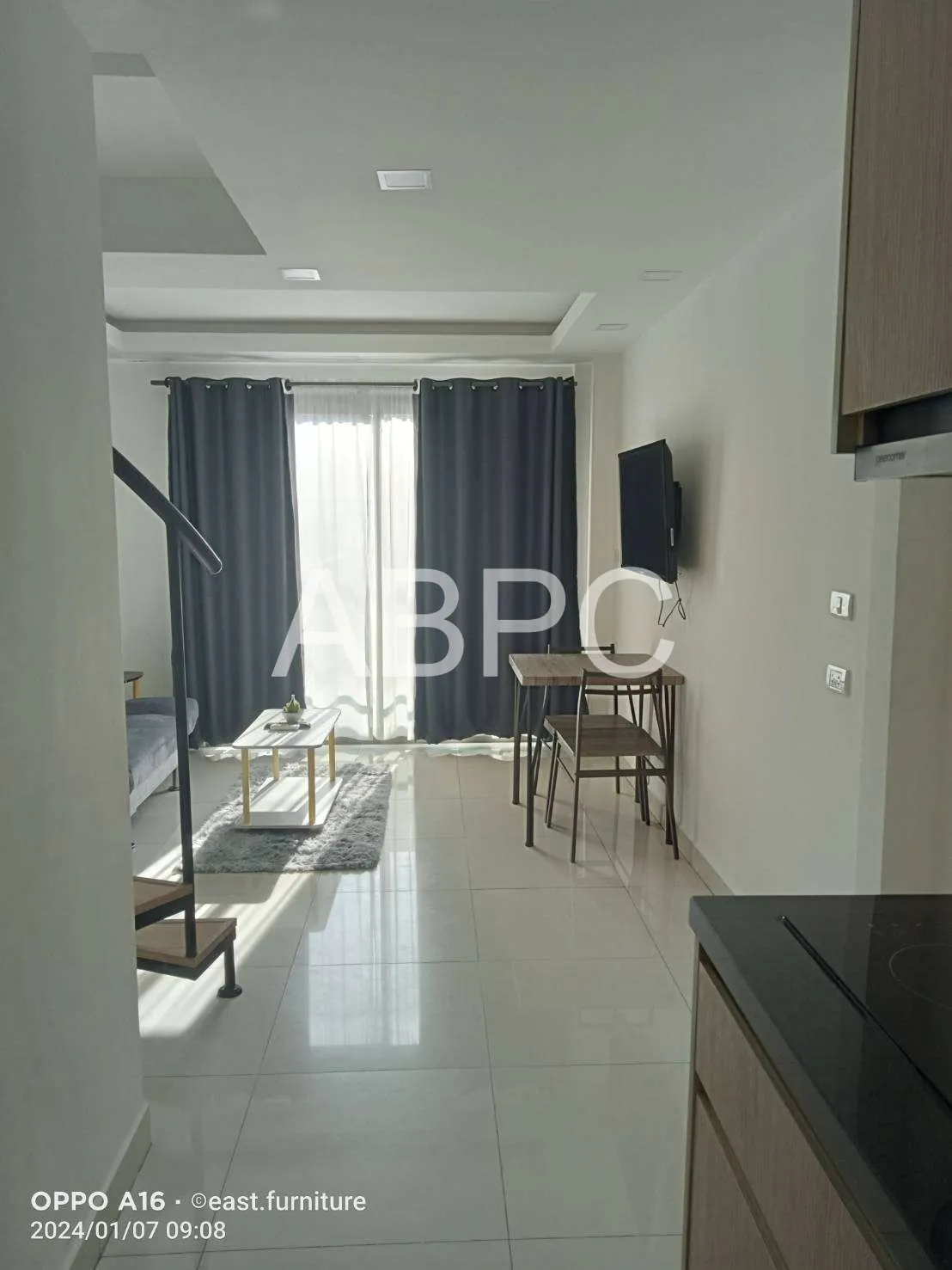 Large Duplex 1 Bed 1 Bath Condo In Jomtien photo 11