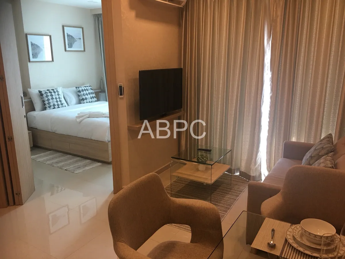 JUST IN 1 Bedroom in City Garden Tower photo 2