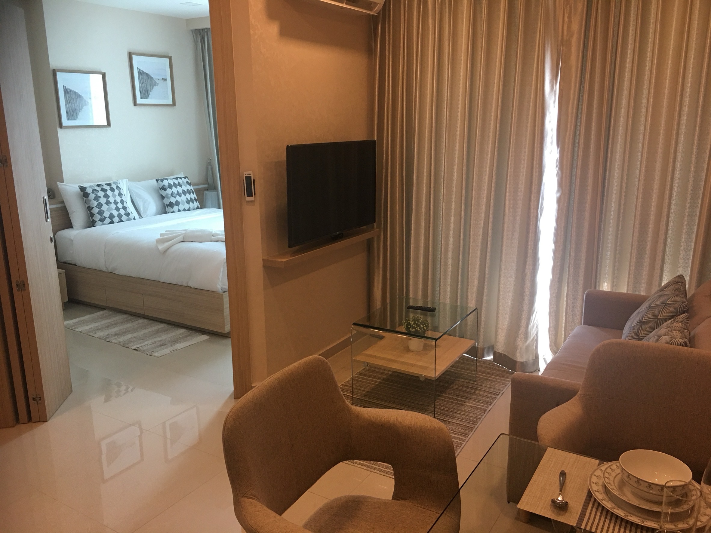 JUST IN 1 Bedroom in City Garden Tower photo 11