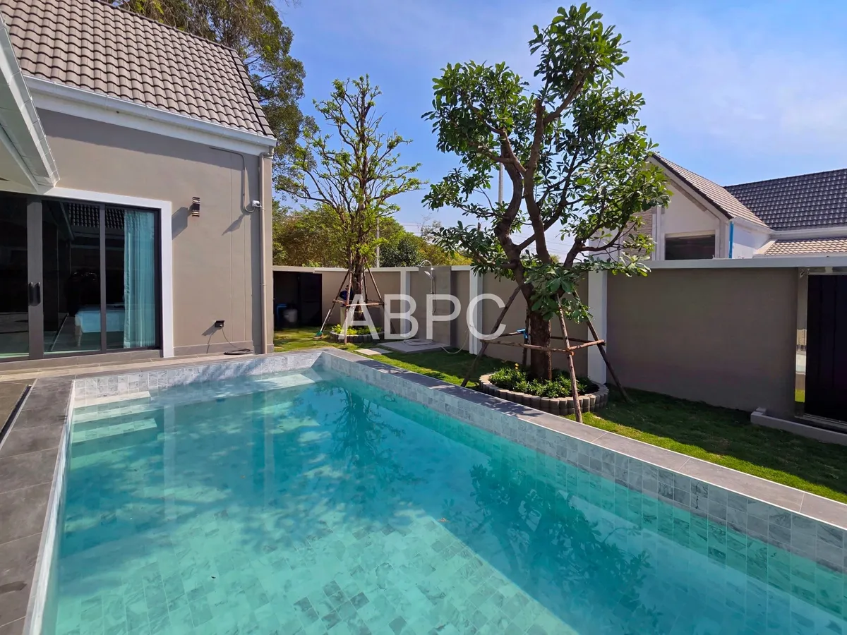 Pool Villa For Sale in East Pattaya photo 11