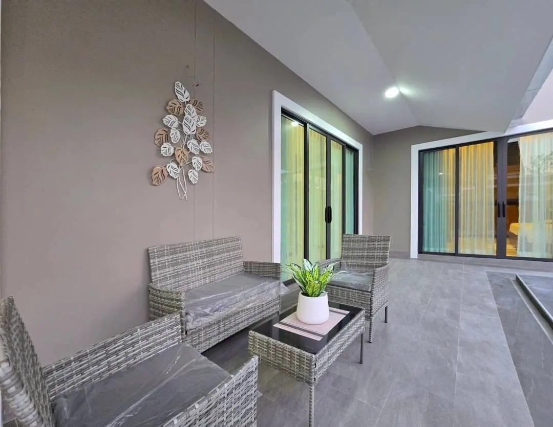 Pool Villa For Sale in East Pattaya photo 23