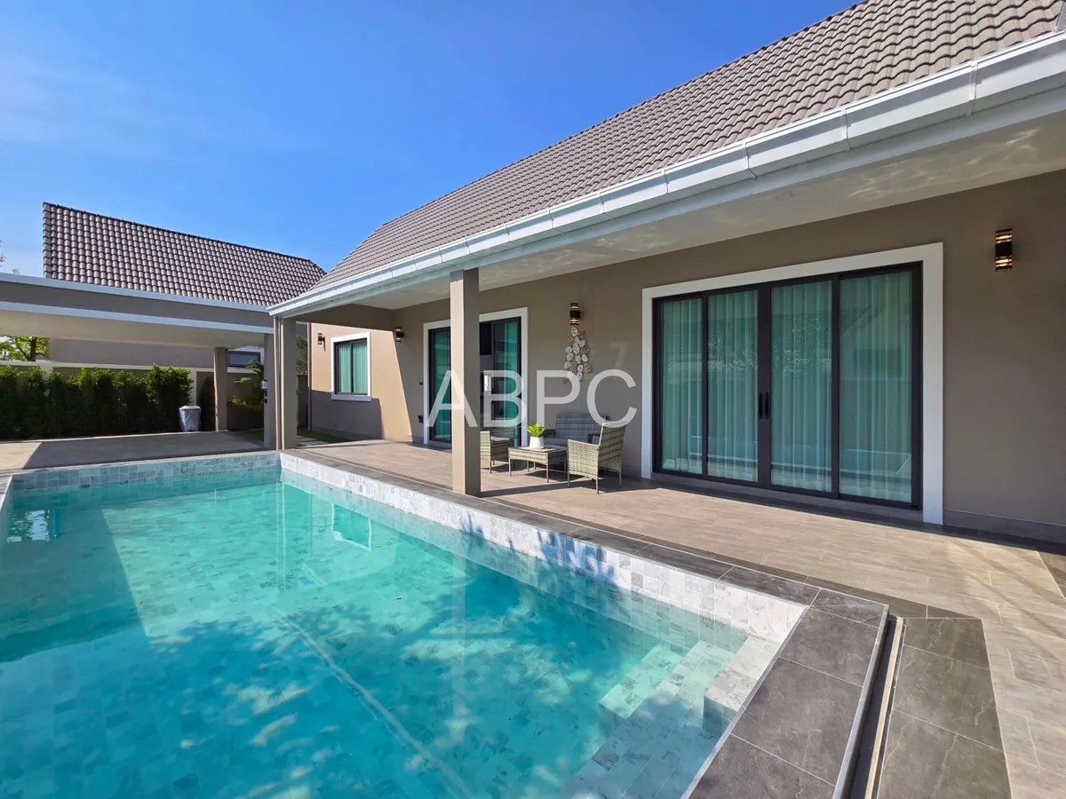 Pool Villa For Sale in East Pattaya photo 5