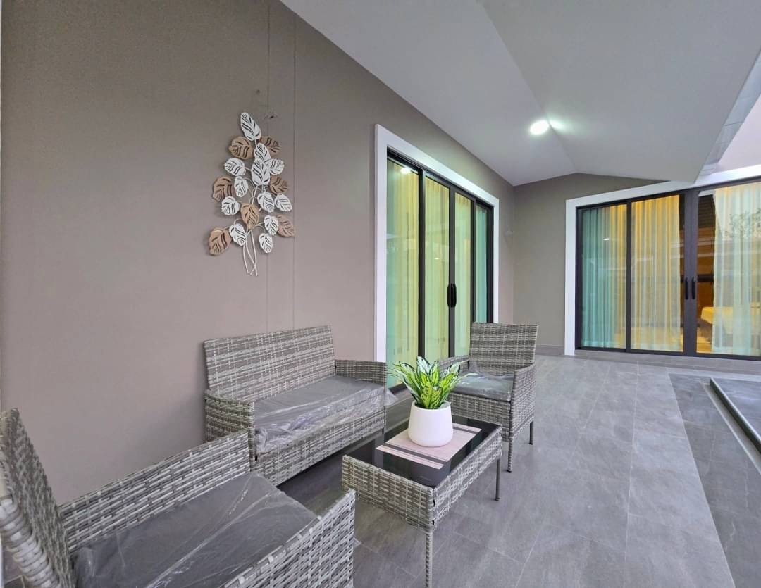 Pool Villa For Sale in East Pattaya photo 23