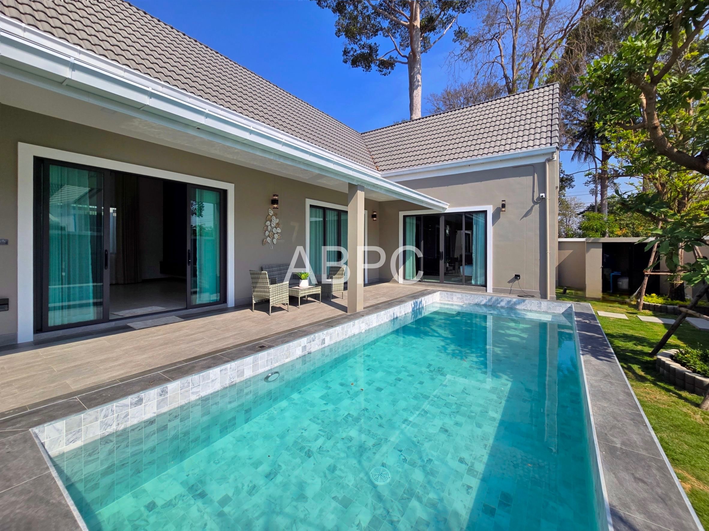 Pool Villa For Sale in East Pattaya photo 10