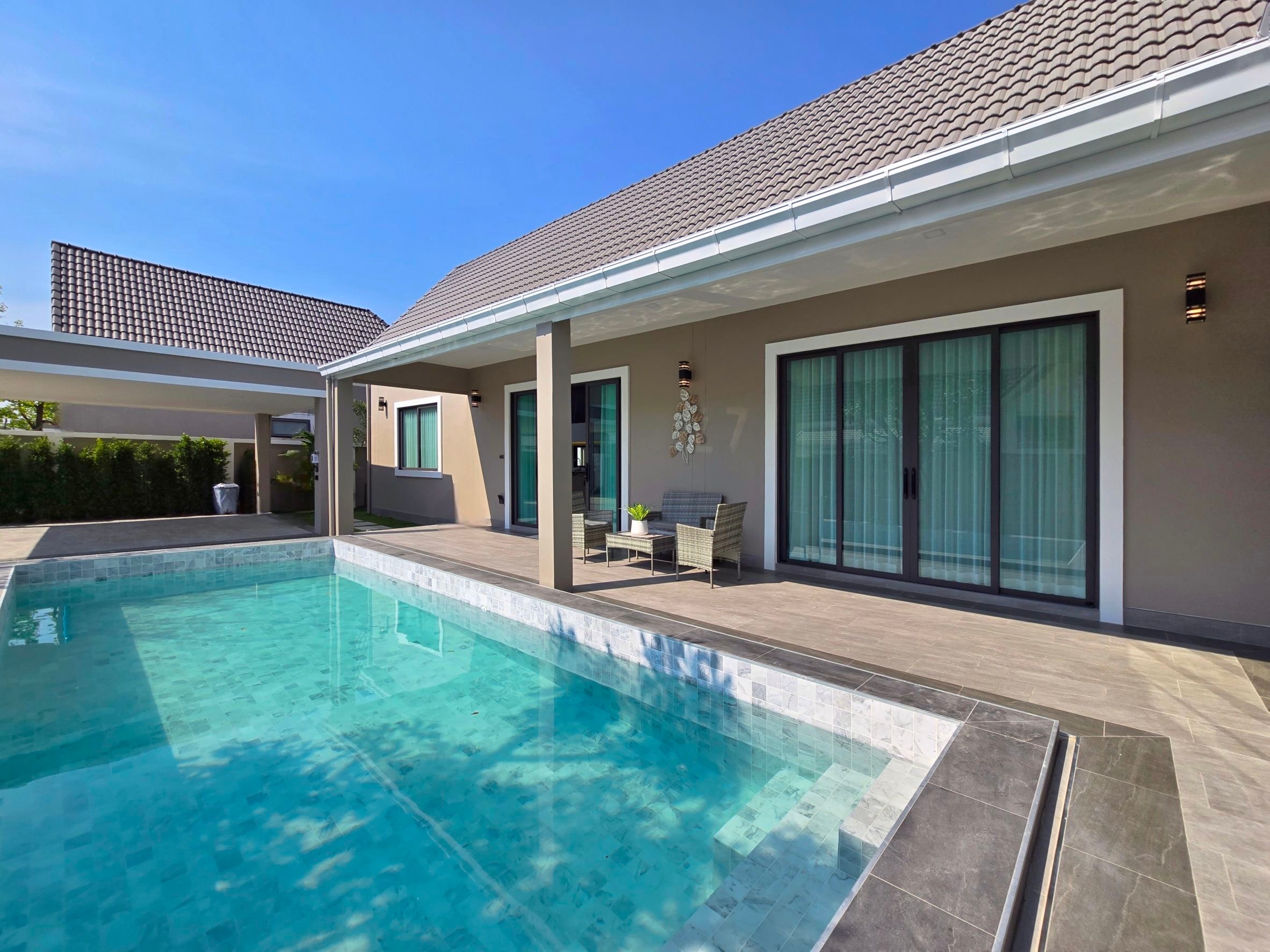Pool Villa For Sale in East Pattaya photo 16