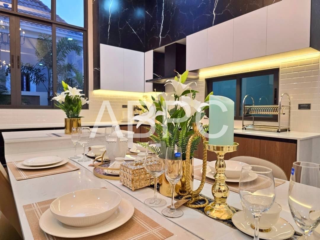 Pool Villa For Sale in East Pattaya photo 4