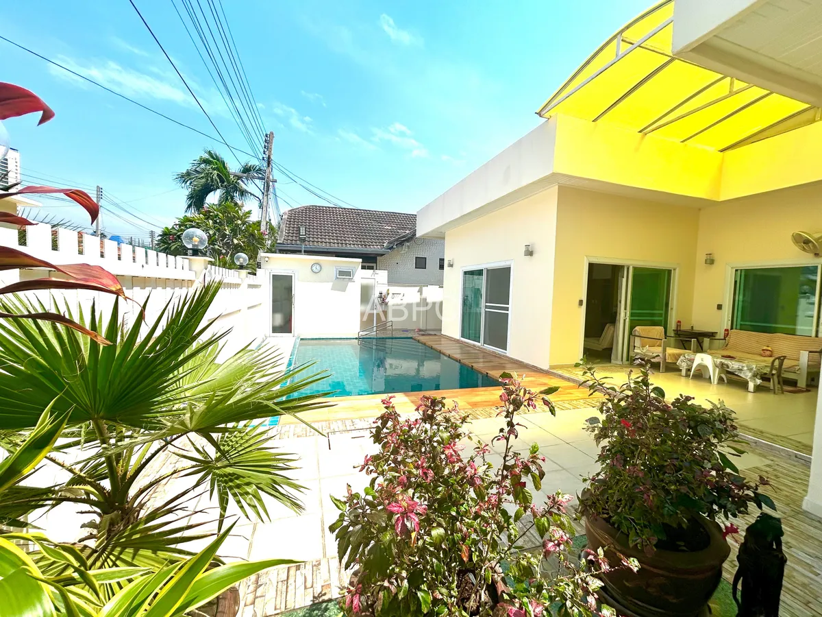 2 Bedroom 3 Bathroom Pool Villa in Jomtien photo 6