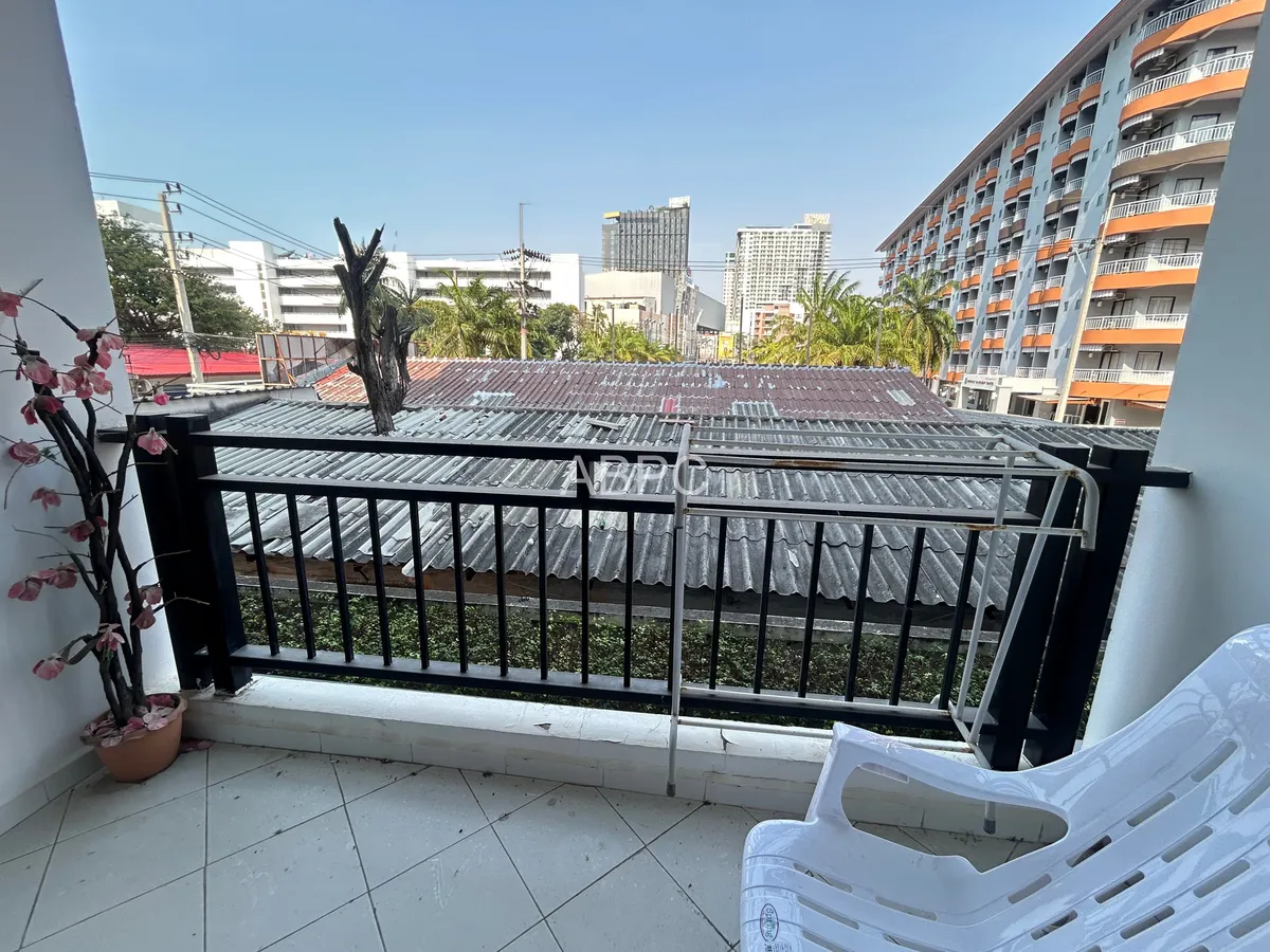 Studio Condo For Rent in Central Pattaya photo 6