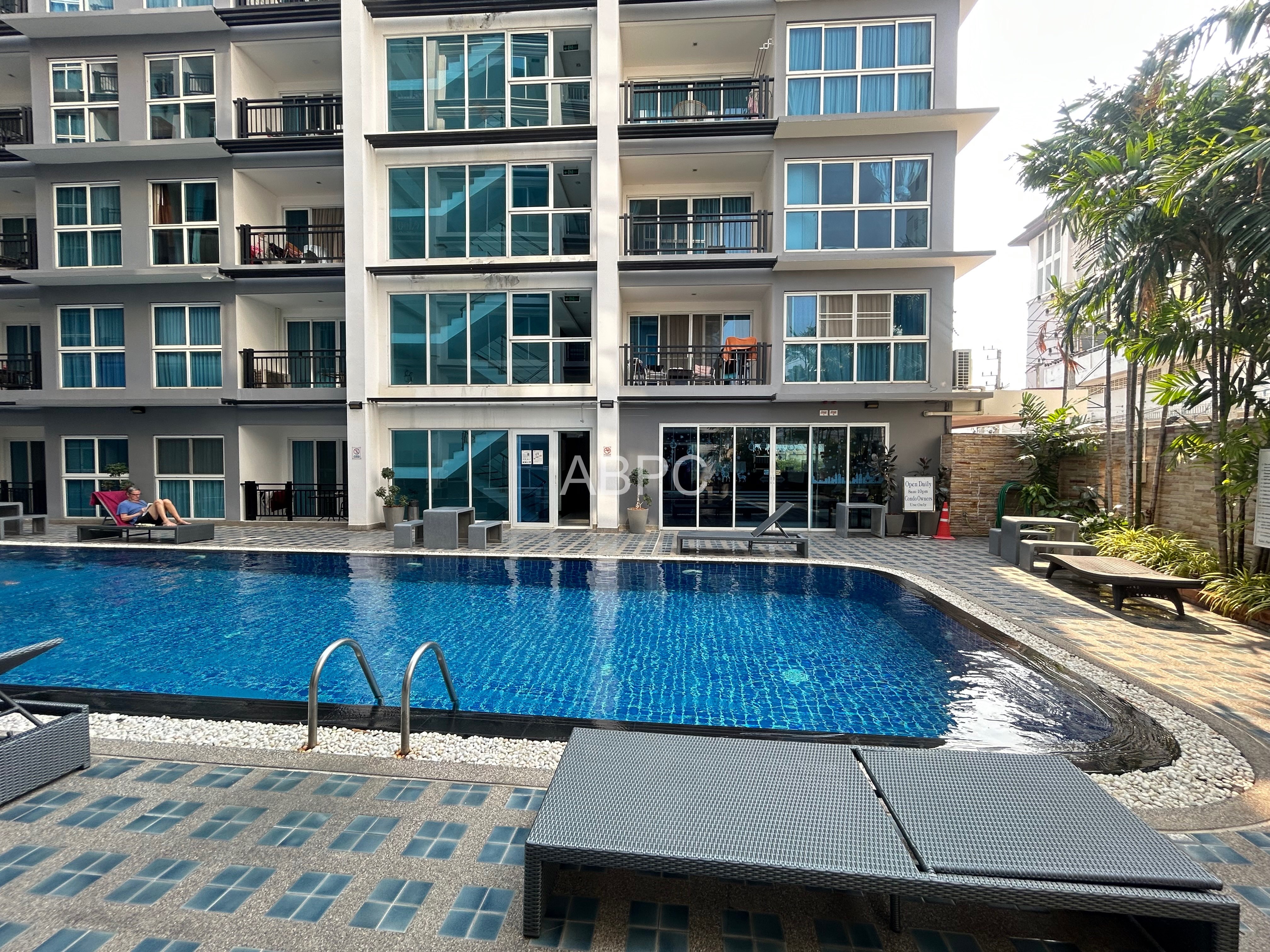 Studio Condo For Rent in Central Pattaya photo 9