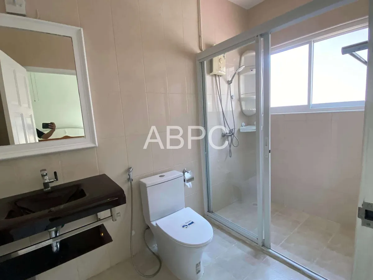 Pool Villa 3 beds 4 baths in East Pattaya for SALE/RENT photo 3