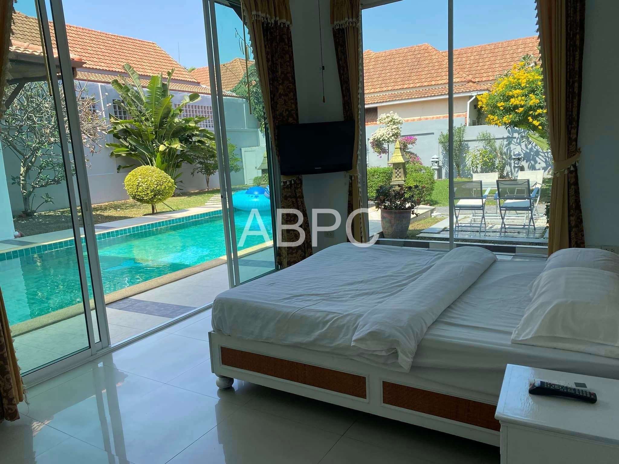 Pool Villa 3 beds 4 baths in East Pattaya for SALE/RENT photo 8