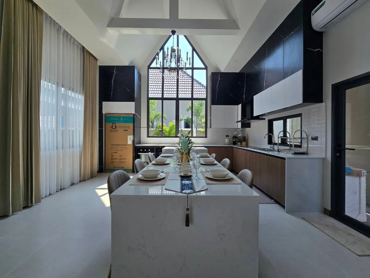 Pool Villa For Sale photo 16