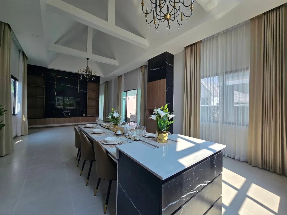 Pool Villa For Sale photo 18