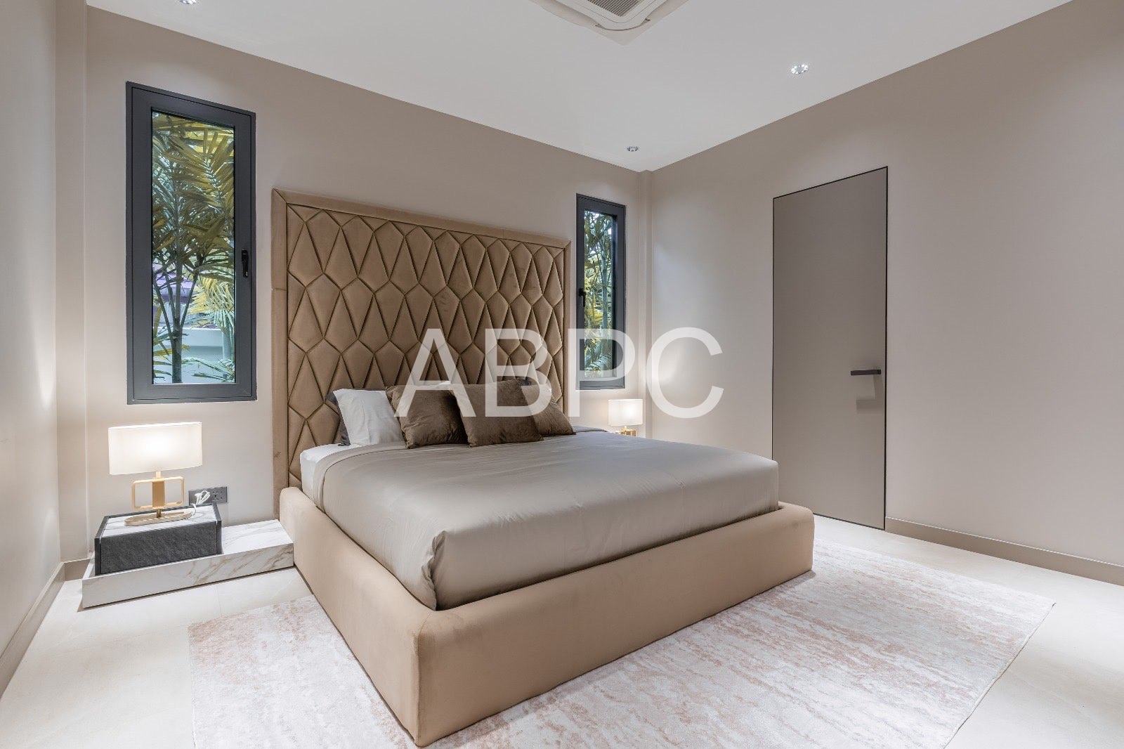 Brand New Modern Luxury 4 Bed 5 Bath Pool Villa In Jomtien photo 10