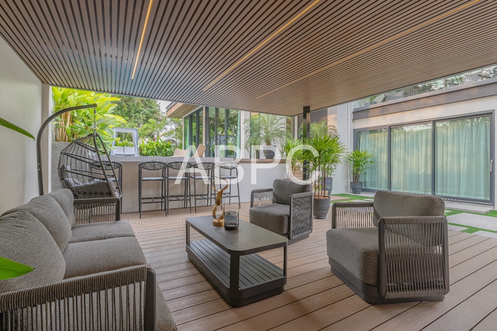 Brand New Modern Luxury 4 Bed 5 Bath Pool Villa In Jomtien photo 5