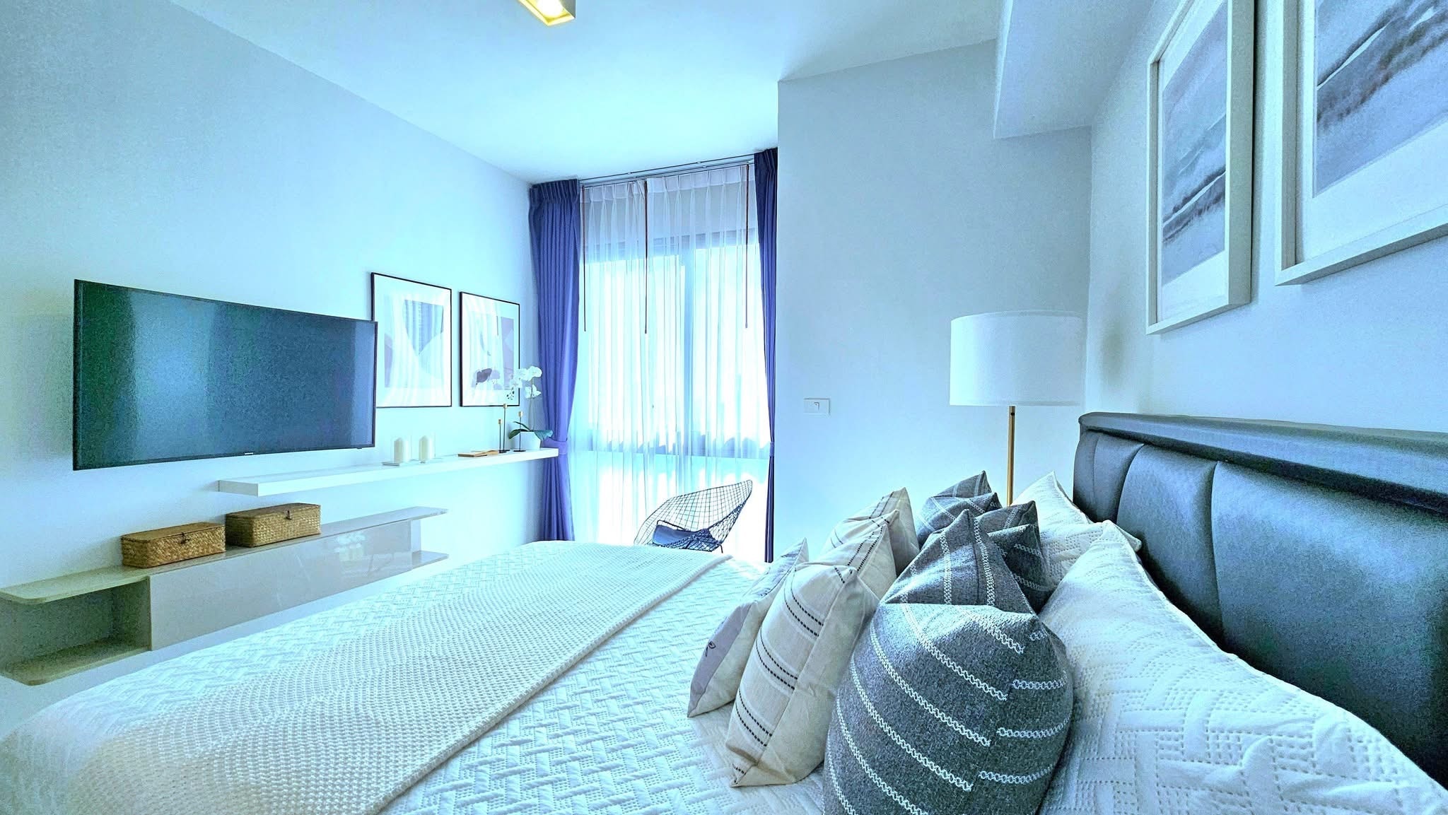 Studio Condo For Sale photo 17