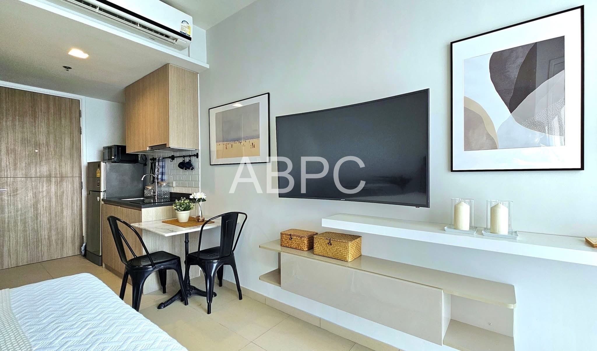 Studio Condo For Sale photo 6