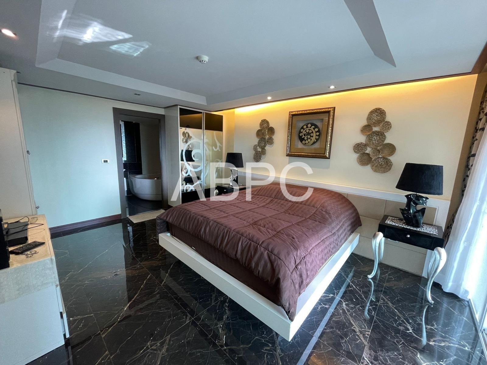 Ocean View 2 Bed 2 Bath Condo In Pratumnak photo 3