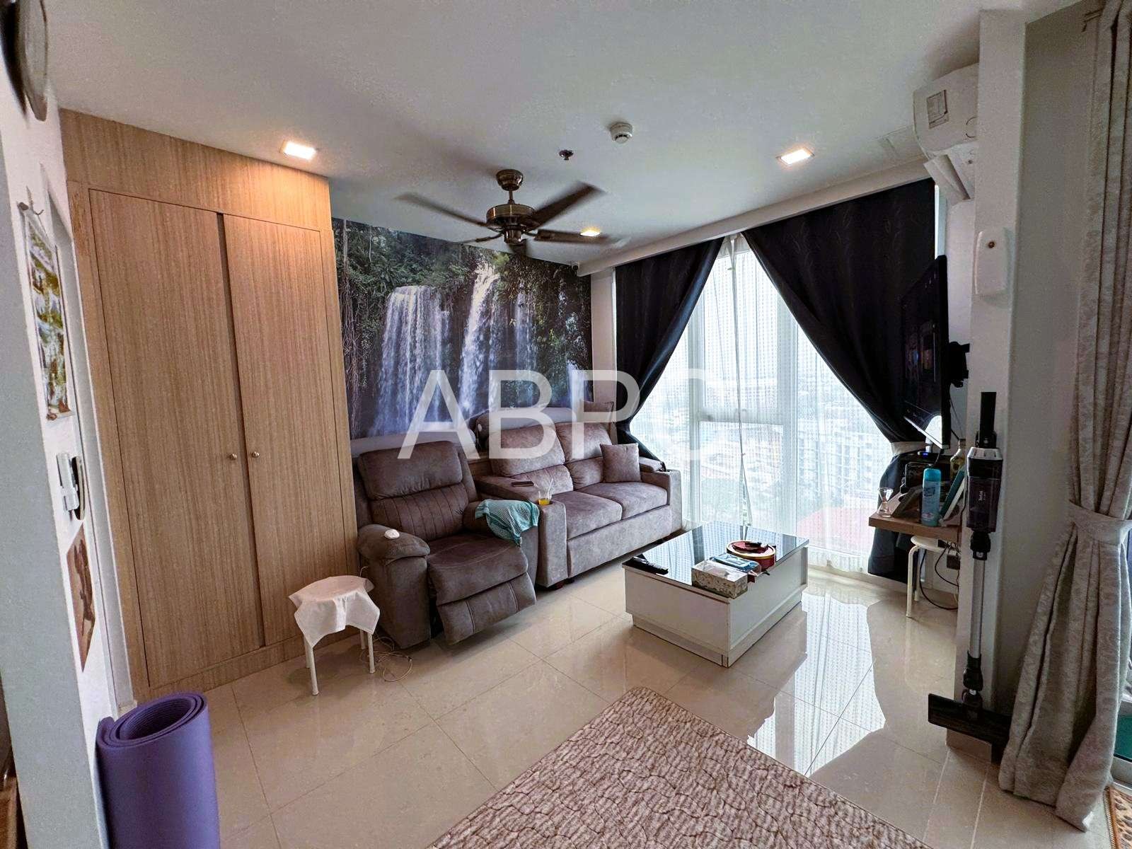 Large City View 1 Bed 2 Bath Condo in Central Pattaya photo 9