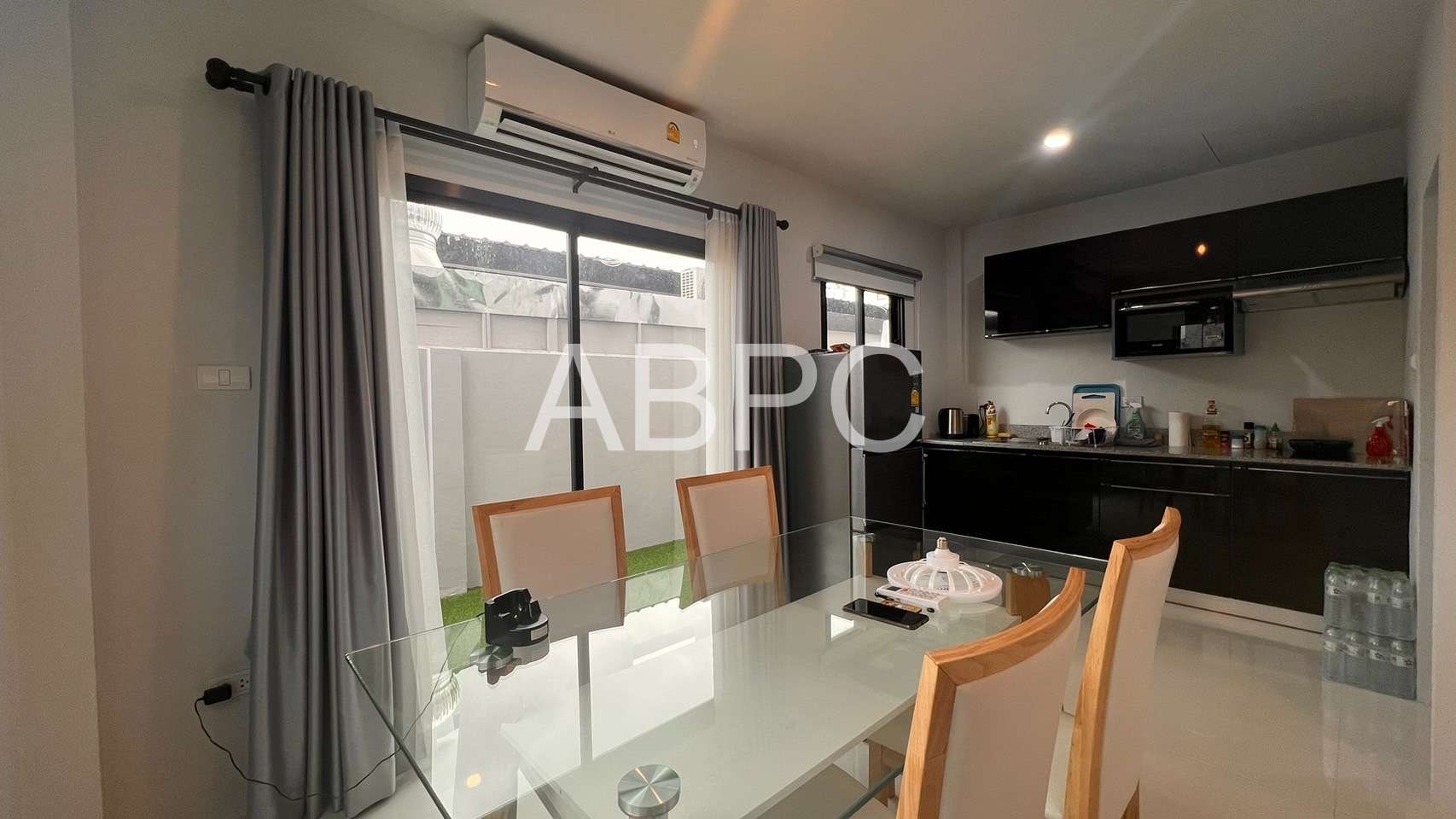 Townhouse in East Pattaya for Sale photo 5