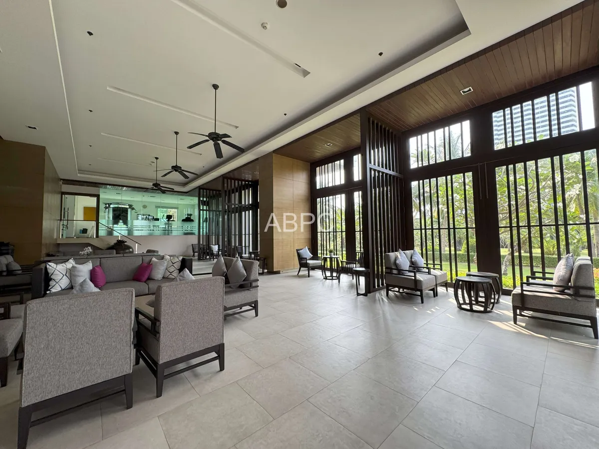 Ocean View 1 Bedroom 2 Bathrooms in Na Jomtien photo 13