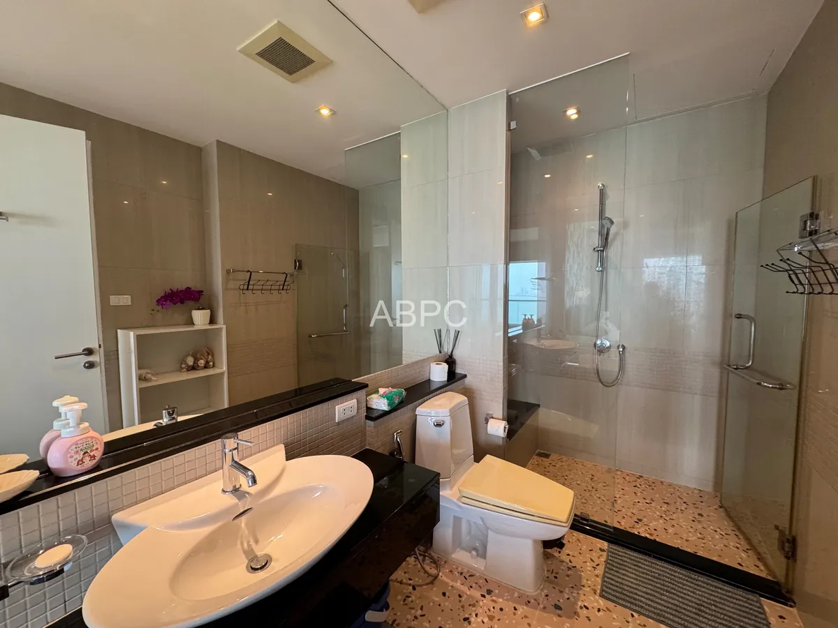 Ocean View 1 Bedroom 2 Bathrooms in Na Jomtien photo 6