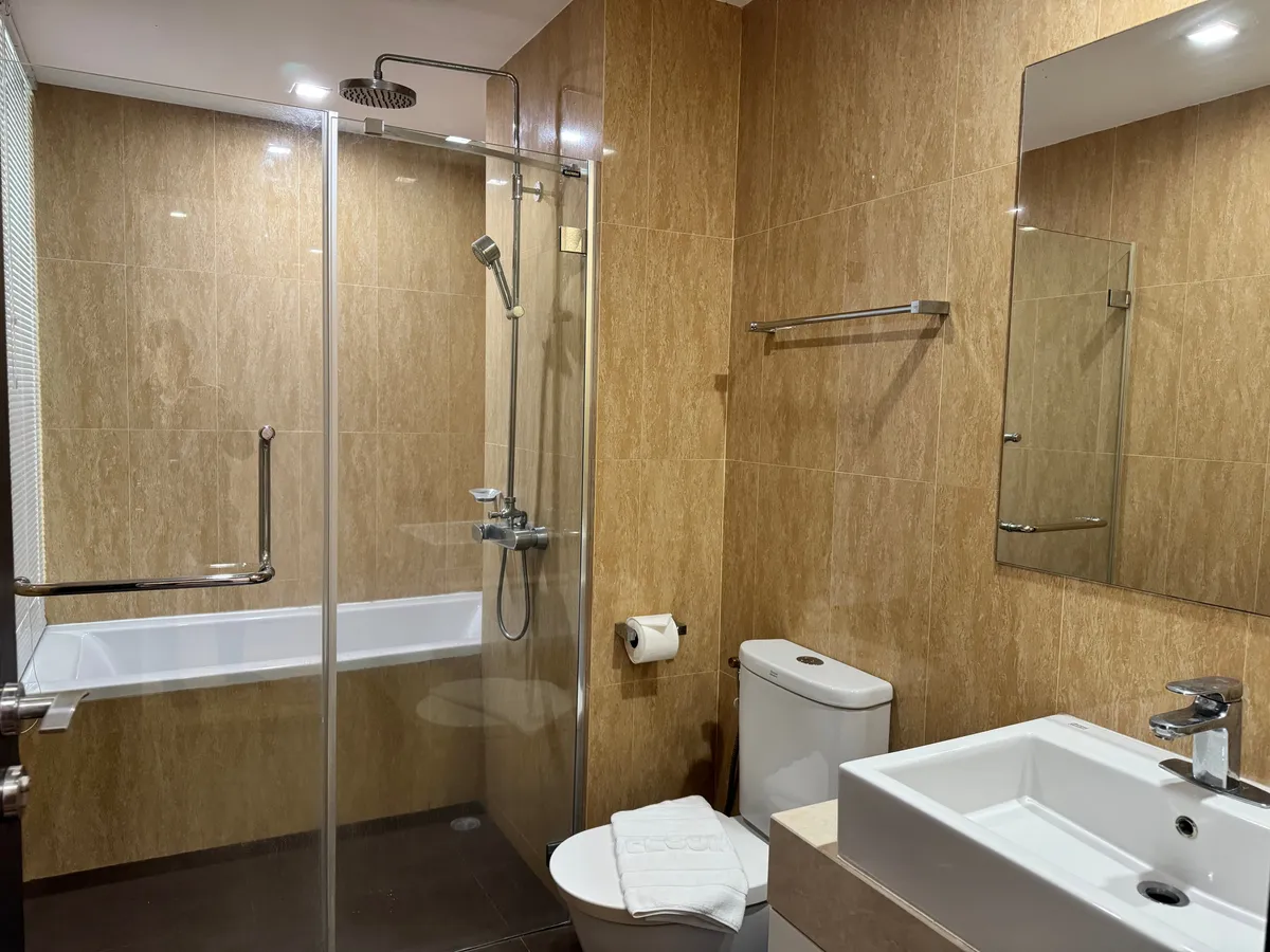 Spacious 1 Bed Condo in Pratumnak - The Elegance Condominium photo 13