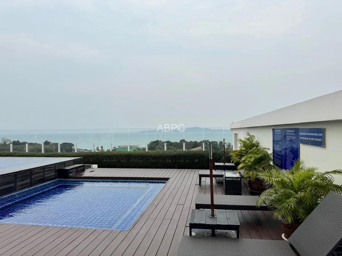 Spacious 1 Bed Condo in Pratumnak - The Elegance Condominium photo 6