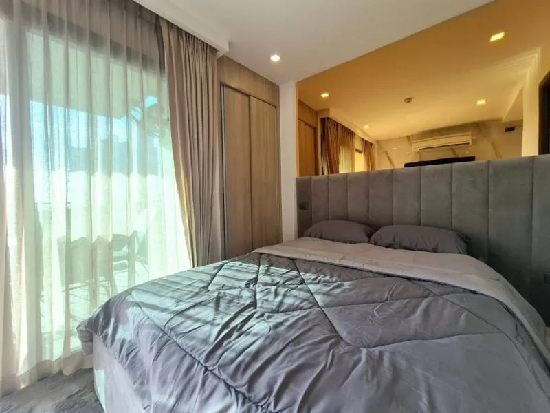 Sunset Ocean View Studio Condo in Wongamat photo 13