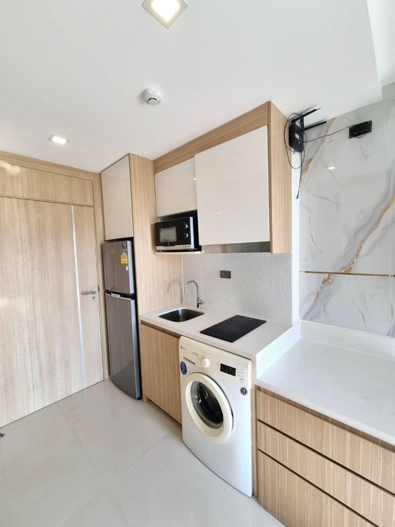 Sunset Ocean View Studio Condo in Wongamat photo 18