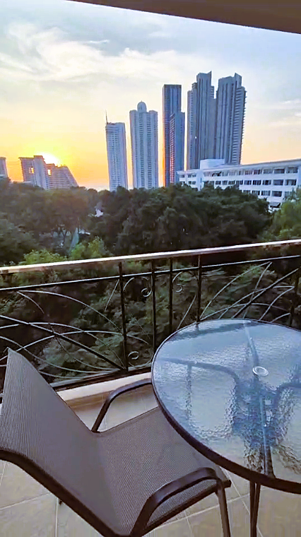 Sunset Ocean View Studio Condo in Wongamat photo 22