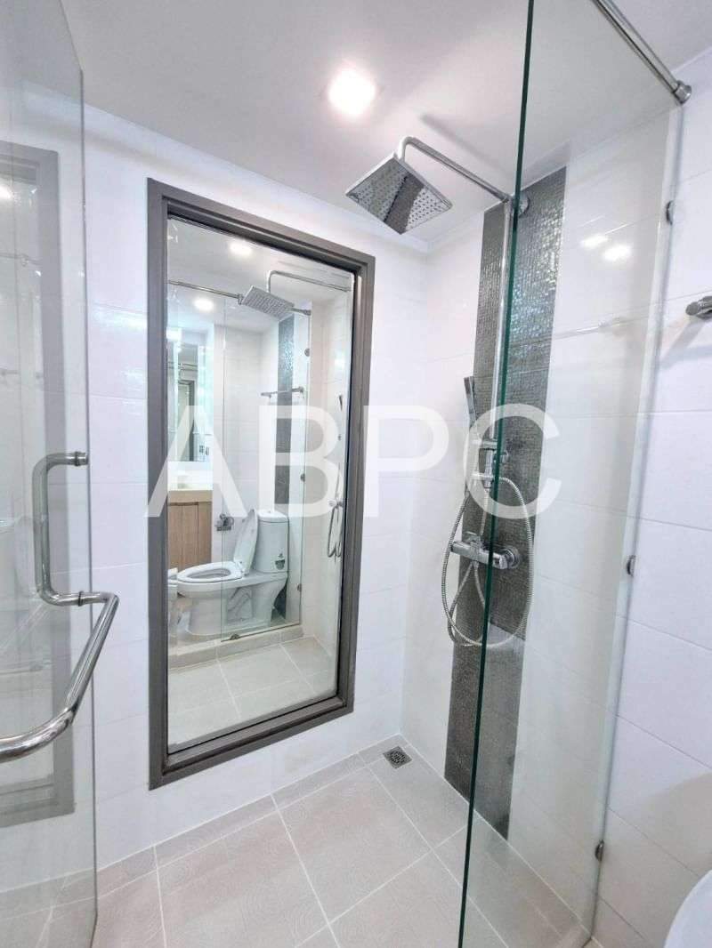 Sunset Ocean View Studio Condo in Wongamat photo 13