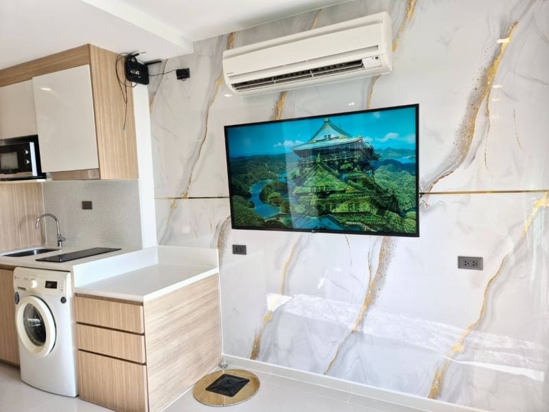 Sunset Ocean View Studio Condo in Wongamat photo 15