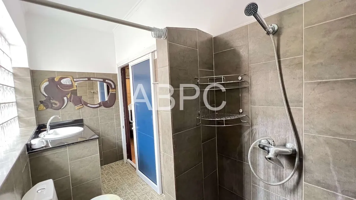 4 Bedrooms 4 Bathrooms in East pattaya photo 15