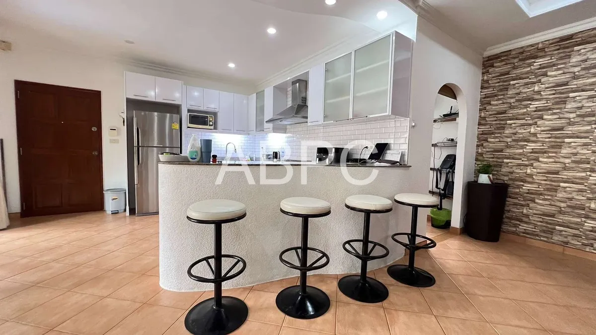 4 Bedrooms 4 Bathrooms in East pattaya photo 4