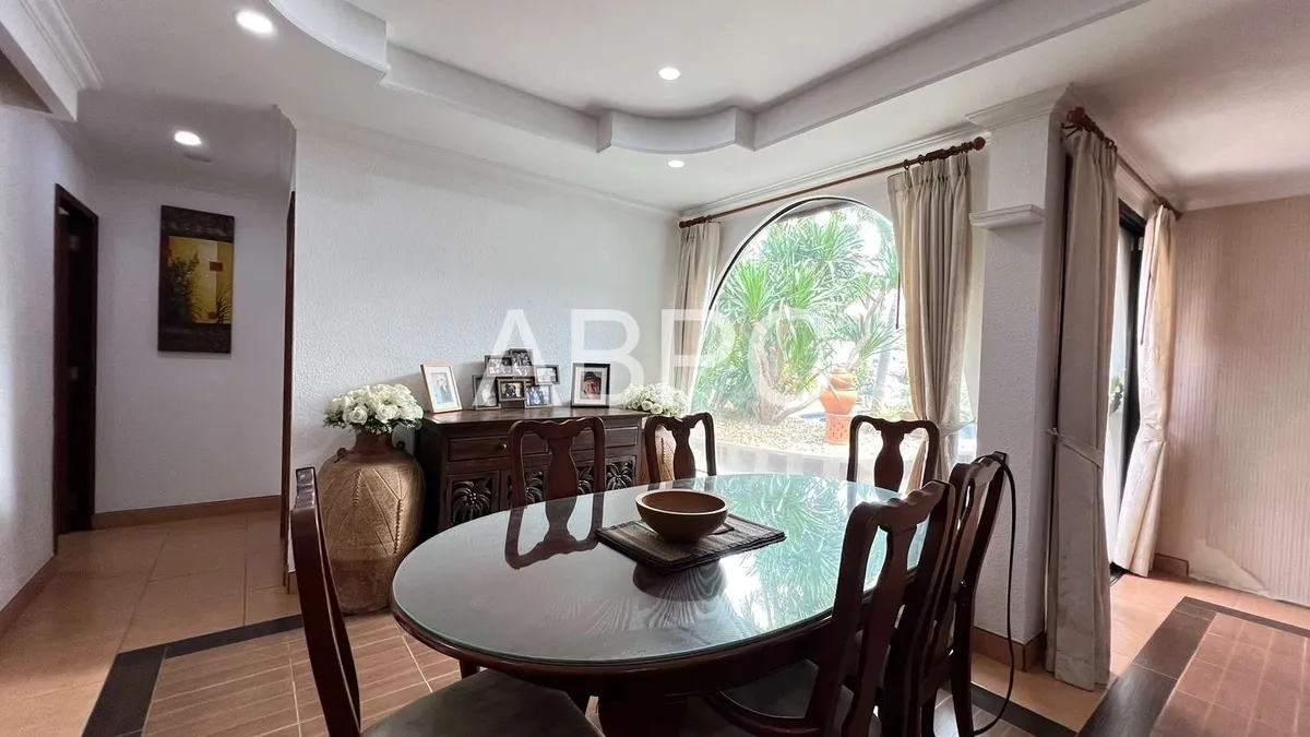 4 Bedrooms 4 Bathrooms in East pattaya photo 7
