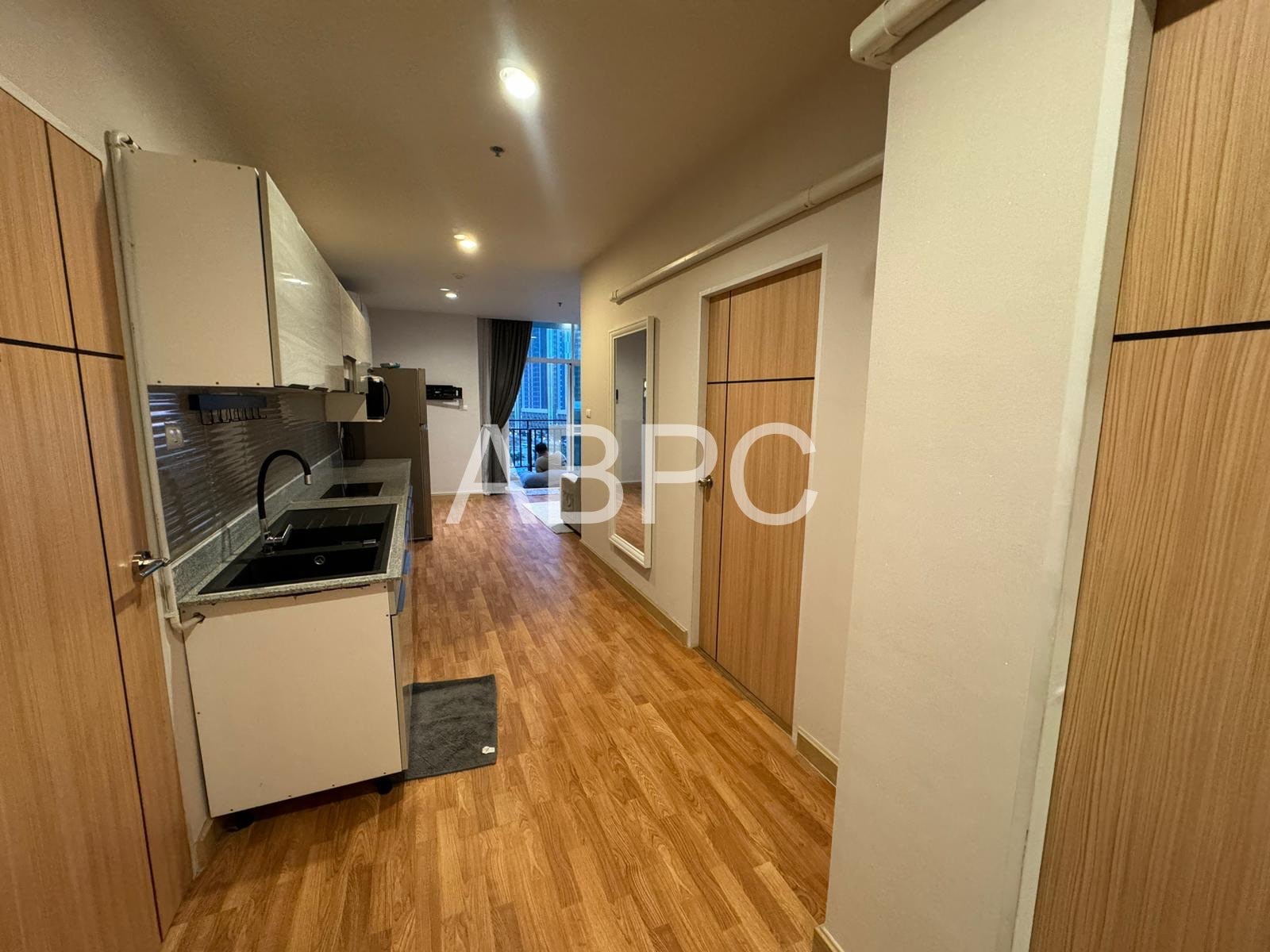 2 Bedroom Condo in Jomtien - The Grand photo 4